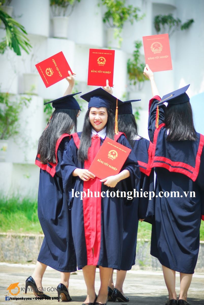 Xưởng May Aó Tốt Nghiệp